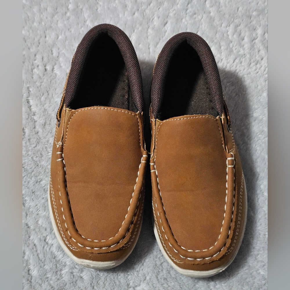 Brown Slip-on Shoes For Small Kids, Size 11.5